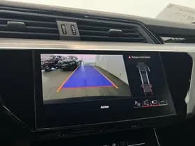 Audi e-tron thumbnail 12