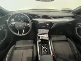 Audi e-tron thumbnail 3