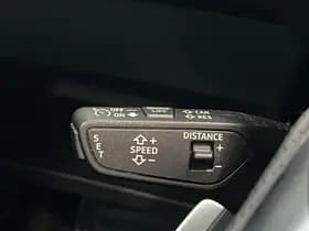Audi e-tron thumbnail 23