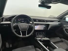 Audi e-tron thumbnail 24