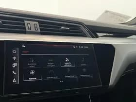 Audi e-tron thumbnail 34