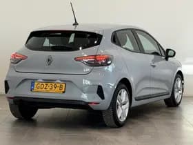 Renault Clio thumbnail 2