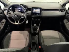 Renault Clio thumbnail 3