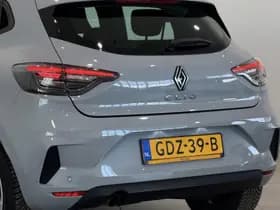 Renault Clio thumbnail 26