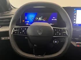 Renault Clio thumbnail 31
