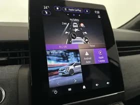 Renault Clio thumbnail 28