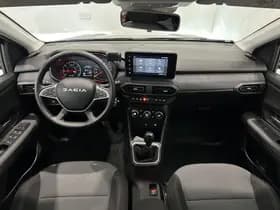 Dacia Sandero Stepway thumbnail 3