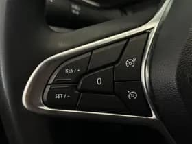 Renault Clio thumbnail 19