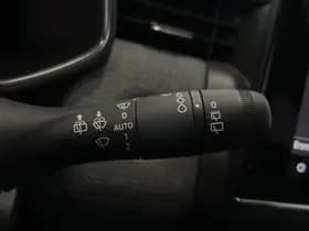 Renault Clio thumbnail 36
