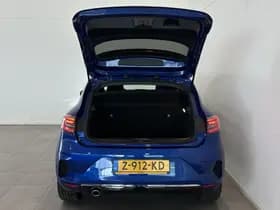 Renault Clio thumbnail 39