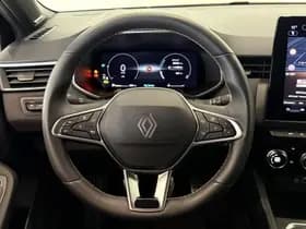Renault Clio thumbnail 33