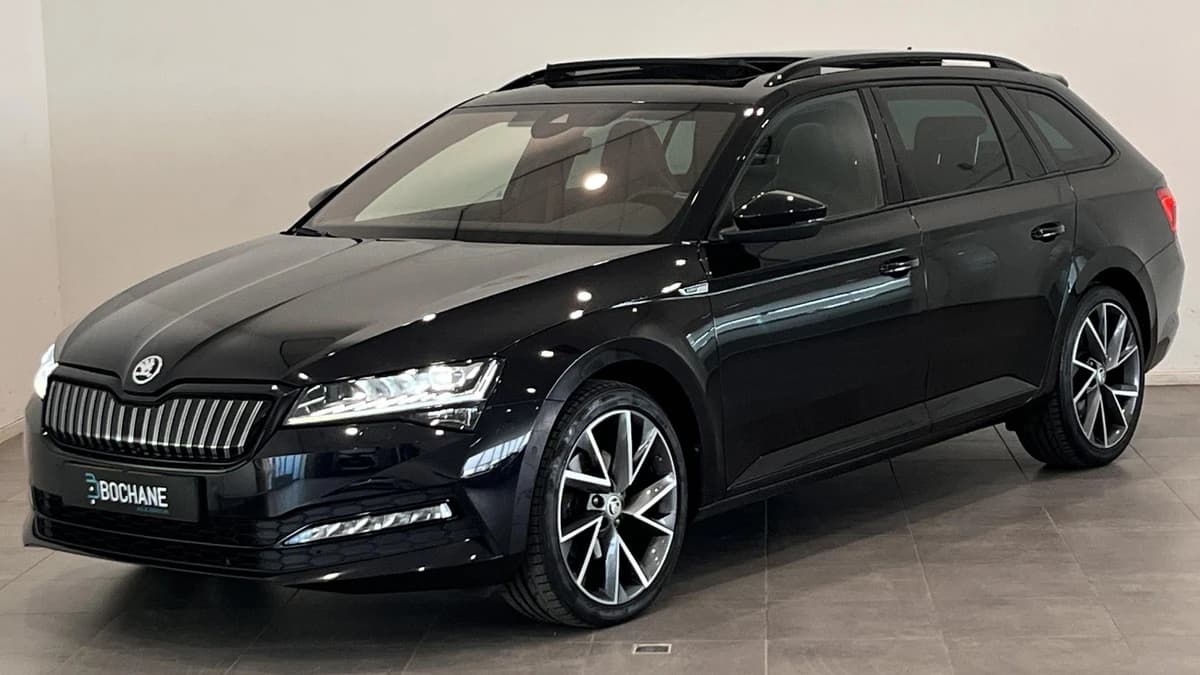 Škoda Superb — foto 1