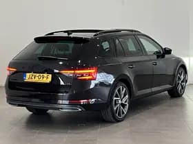 Škoda Superb thumbnail 2