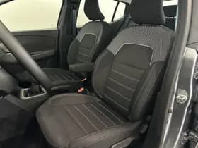 Dacia Sandero thumbnail 9