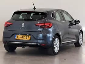 Renault Clio thumbnail 2