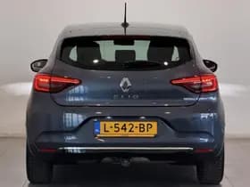 Renault Clio thumbnail 18
