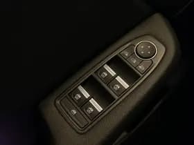 Renault Clio thumbnail 19