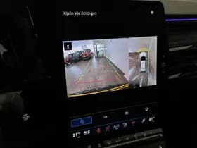 Renault Austral thumbnail 12