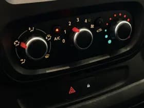 Renault Trafic thumbnail 13