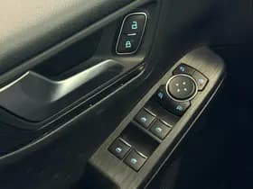 Ford Kuga thumbnail 21