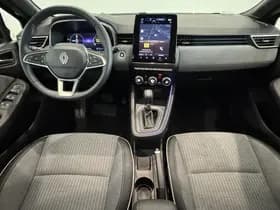 Renault Clio thumbnail 3