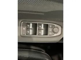 Renault Captur thumbnail 15