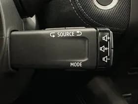 Renault Captur thumbnail 22