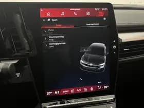 Renault Mégane E-Tech thumbnail 38