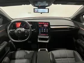 Renault Mégane E-Tech thumbnail 9