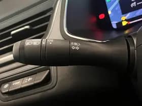 Renault Captur thumbnail 35