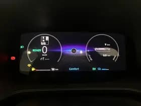 Renault Captur thumbnail 38