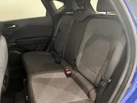 Renault Captur thumbnail 8