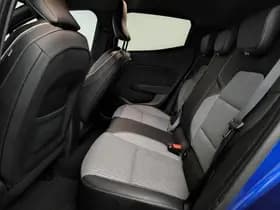 Renault Clio thumbnail 8