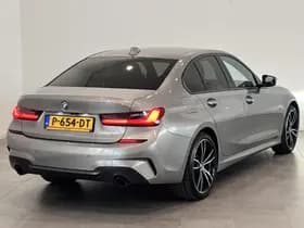 BMW 3-Serie thumbnail 2
