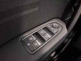 Renault Captur thumbnail 16