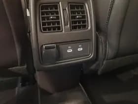 Renault Captur thumbnail 23