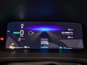 Renault Captur thumbnail 34