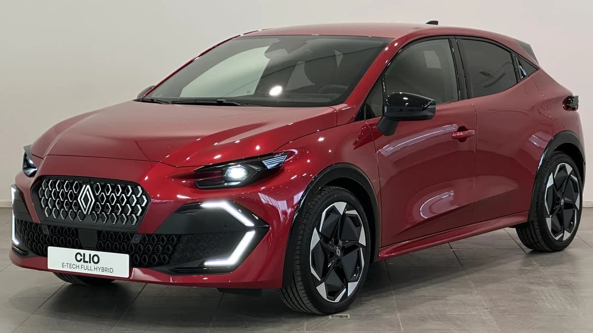 Renault Clio — foto 1