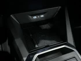 Renault Clio thumbnail 38
