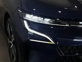 Renault Mégane E-Tech thumbnail 23