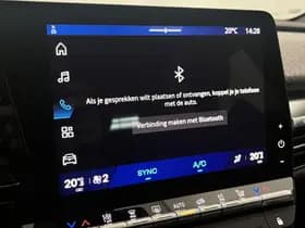 Renault Mégane E-Tech thumbnail 40