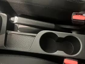Renault Captur thumbnail 34