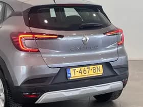 Renault Captur thumbnail 37