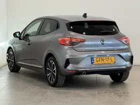 Renault Clio thumbnail 6