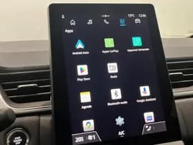 Renault Captur thumbnail 11