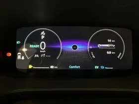Renault Captur thumbnail 34