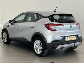 Renault Captur thumbnail 6