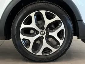 Renault Captur thumbnail 25