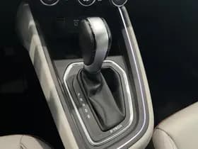 Renault Clio thumbnail 25