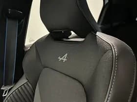 Renault Clio thumbnail 36